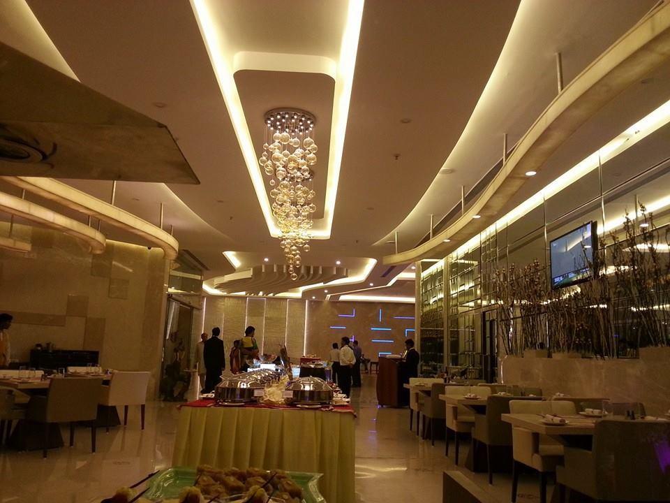 Hotel Babylon International Rāipur Esterno foto