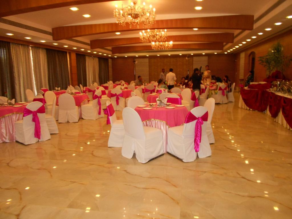 Hotel Babylon International Rāipur Camera foto