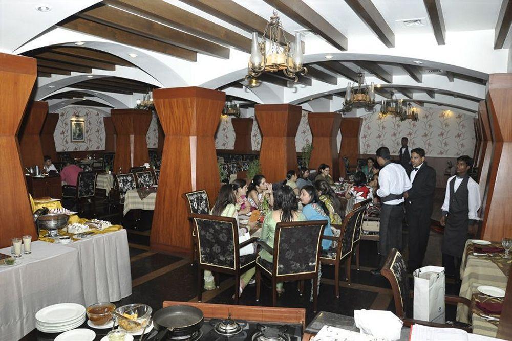 Hotel Babylon International Rāipur Esterno foto