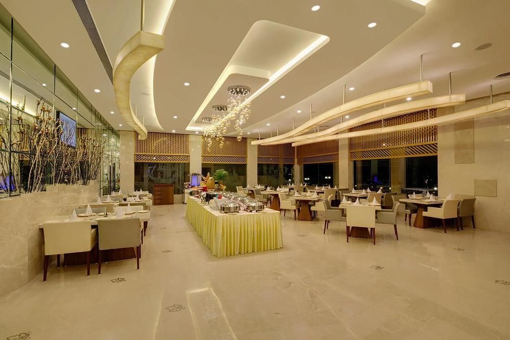 Hotel Babylon International Rāipur Esterno foto